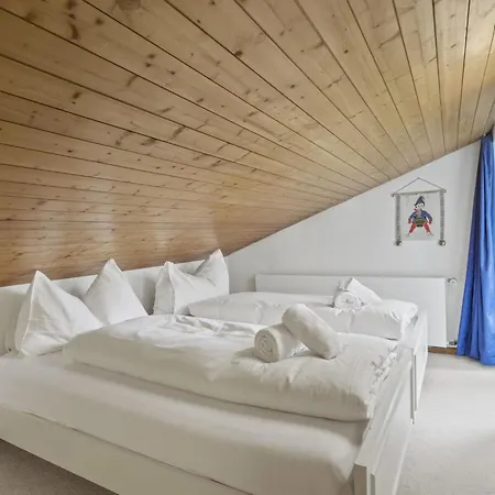 Triangel B Rezia By Interhome Apartment Parpan