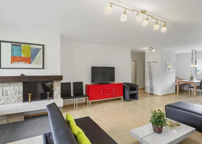 Triangel B Rezia By Interhome Parpan